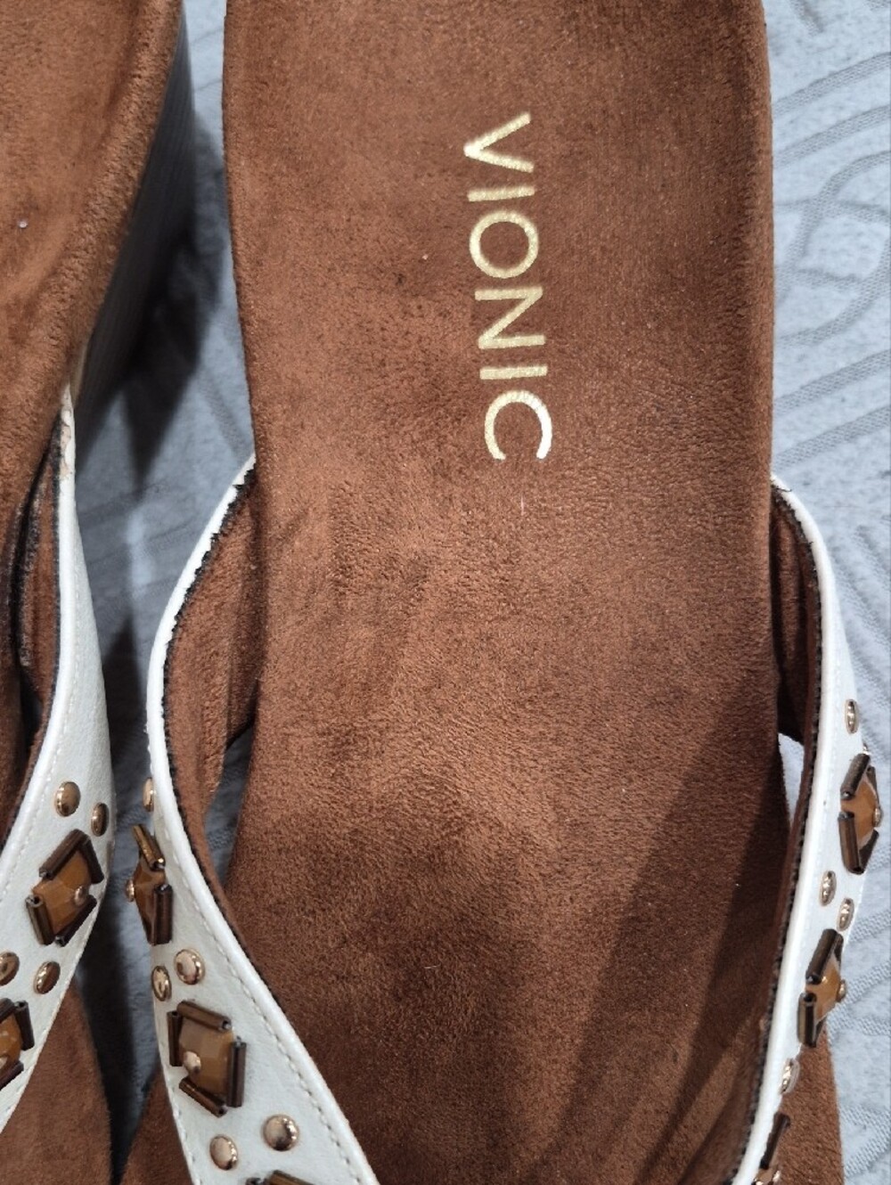 Vionic Beaded Thong Sandals Orthotic White Brown Size 8 - Picture 4 of 8